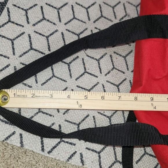 THIRTY-ONE BAGS SMALL RED DUFFLE TOTE BAG IN RED, W "LANDON" in BLACK - Picture 15 of 16